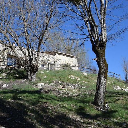 Gîtes Les Costoliers Châteauneuf-Miravail Extérieur photo